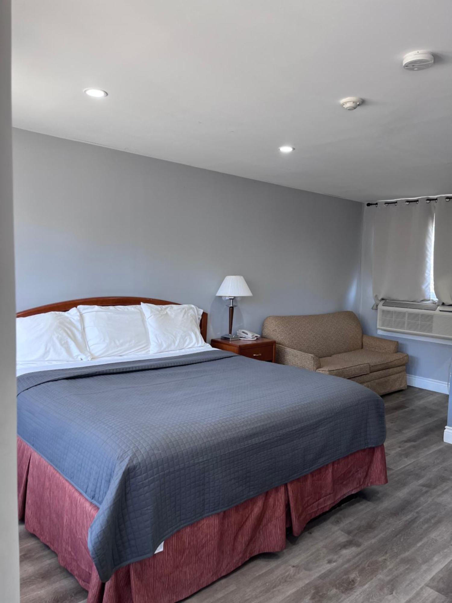 Knights Inn - Park Villa Motel, Midland Ngoại thất bức ảnh